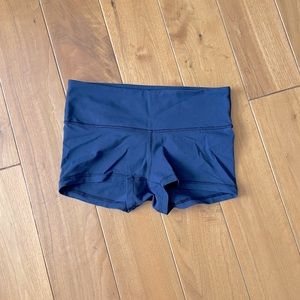 Lululemon shorts Navy Size 6